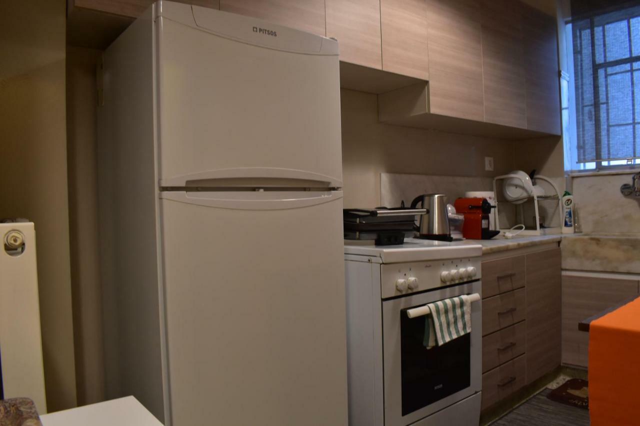 Chic Central Apartment In Evangelismos Metro Station Atena Exterior foto