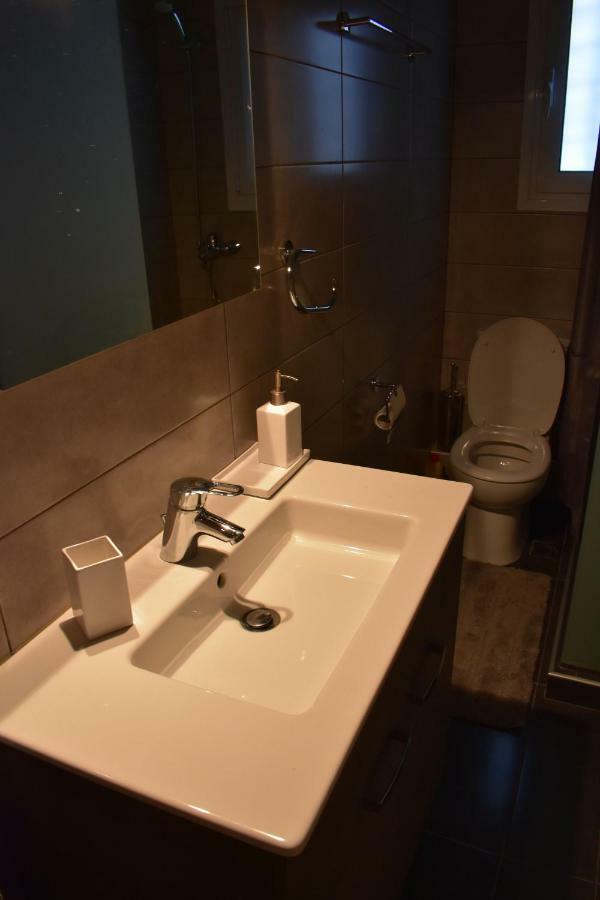 Chic Central Apartment In Evangelismos Metro Station Atena Exterior foto
