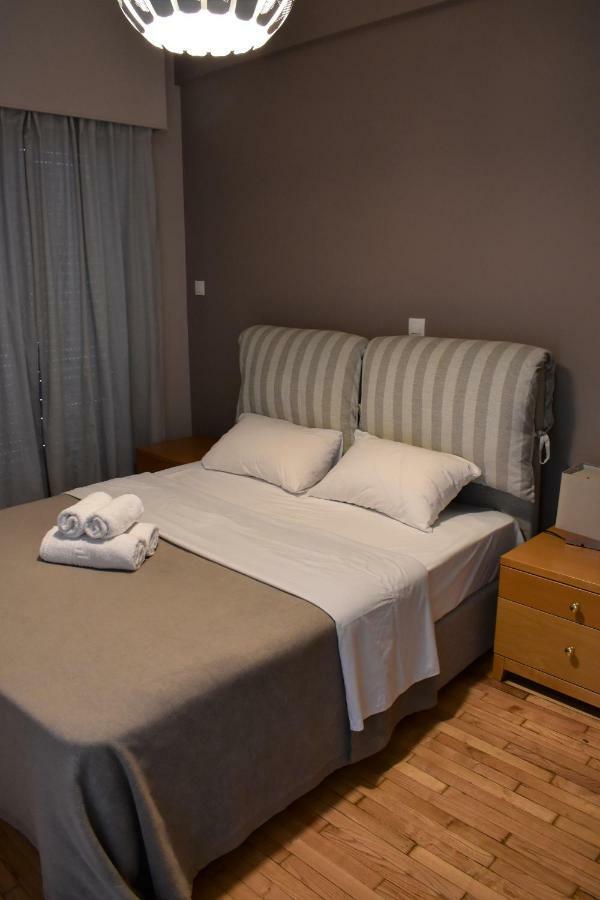 Chic Central Apartment In Evangelismos Metro Station Atena Exterior foto