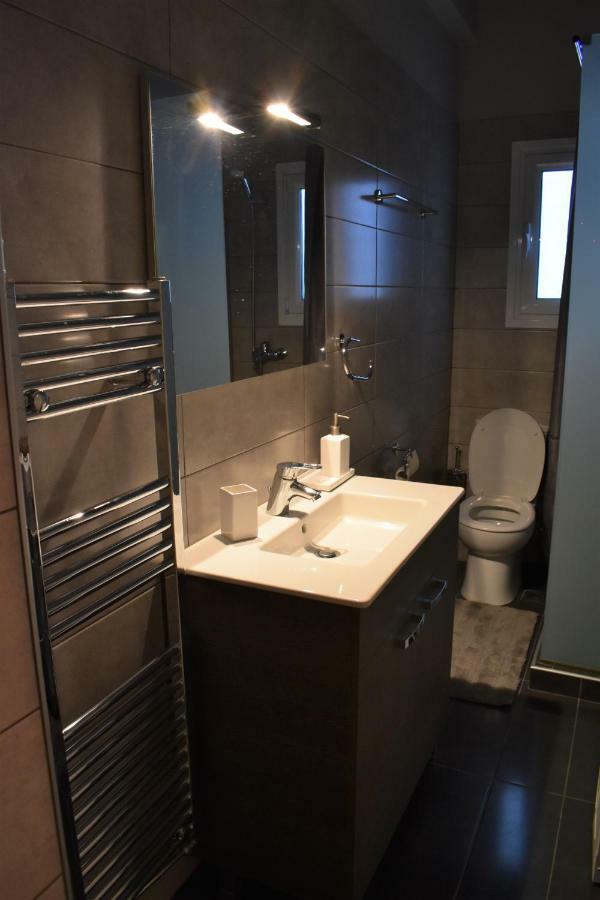 Chic Central Apartment In Evangelismos Metro Station Atena Exterior foto