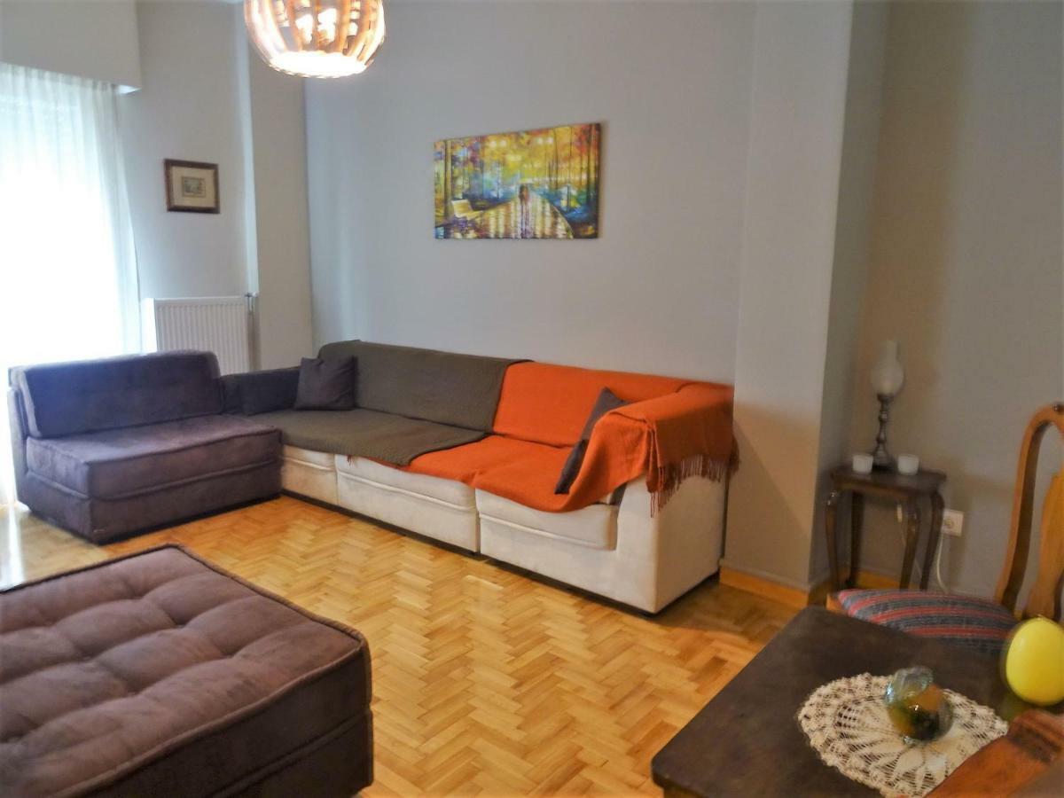 Chic Central Apartment In Evangelismos Metro Station Atena Exterior foto