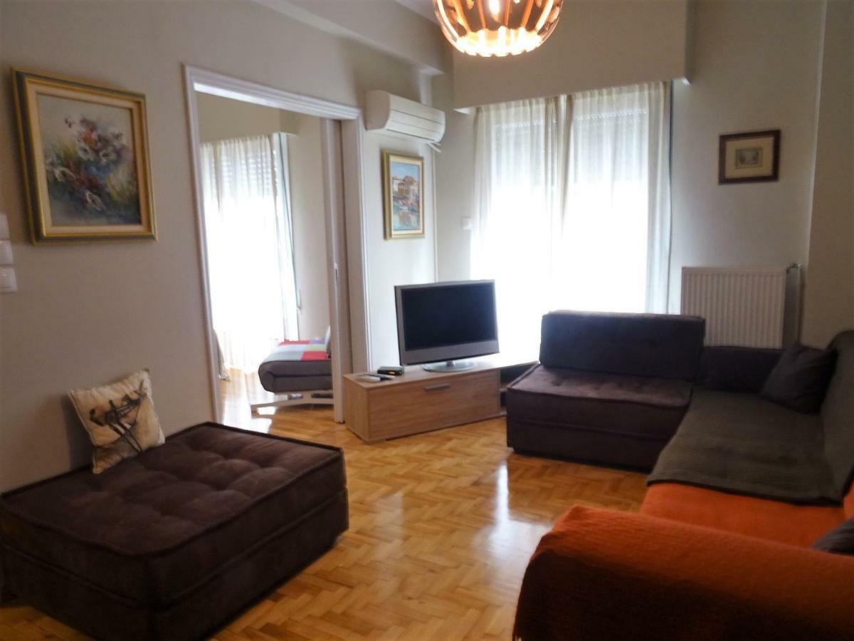 Chic Central Apartment In Evangelismos Metro Station Atena Exterior foto